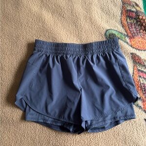 avia running shorts - size large
